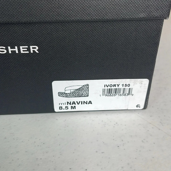 Marc Fisher Navina Espadrille Wedge Sandal Ivory/ Leather Sz 8.5 - Picture 11 of 11